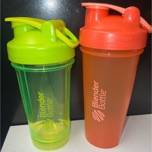 2 Blender Bottles 2 different sizes